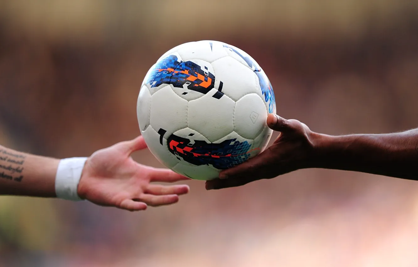 Фото обои руки, Мяч, Ball, Челси, Chelsea, Торрес, Дрогба, АПЛ