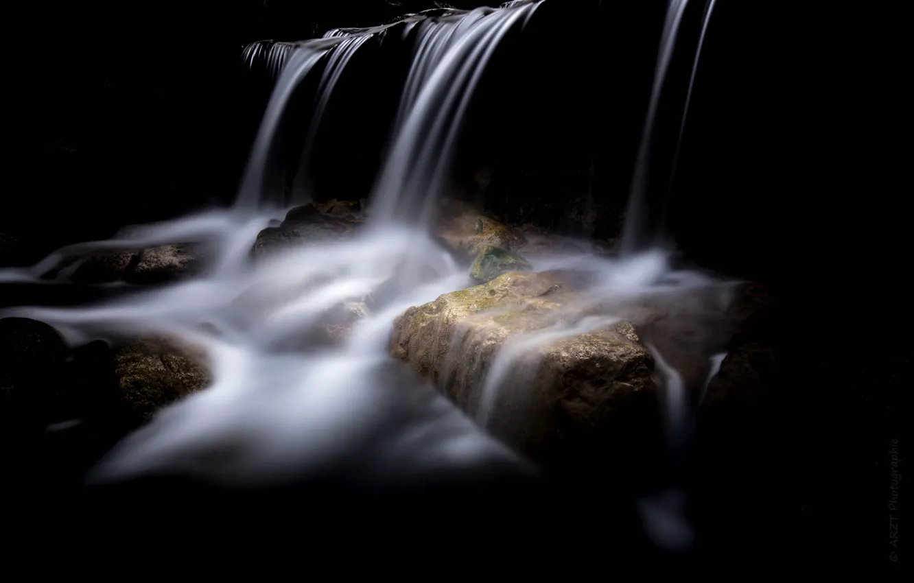 Фото обои ручей, камни, мрак, водопад, пещера