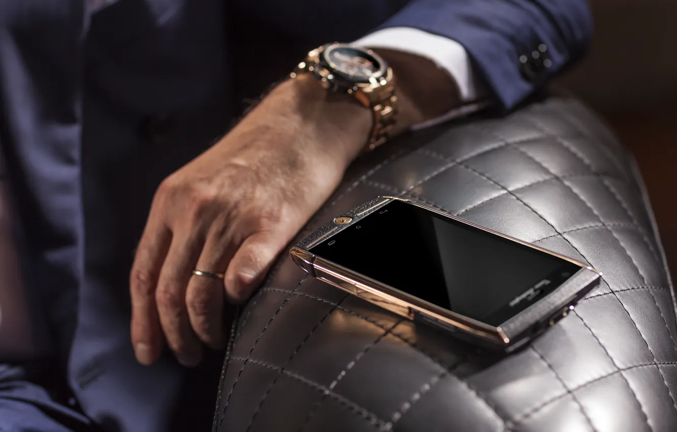 Фото обои золото, часы, рука, техника, Lamborghini, телефон, золотой, gold