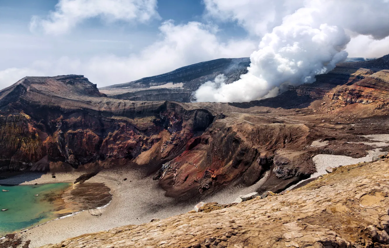Фото обои горы, камни, дым, вулкан, Россия, Камчатка, порода, Kamchatka