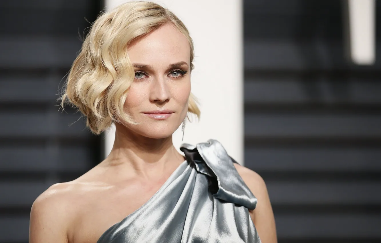 Фото обои взгляд, девушка, лицо, поза, макияж, актриса, блондинка, Diane Kruger