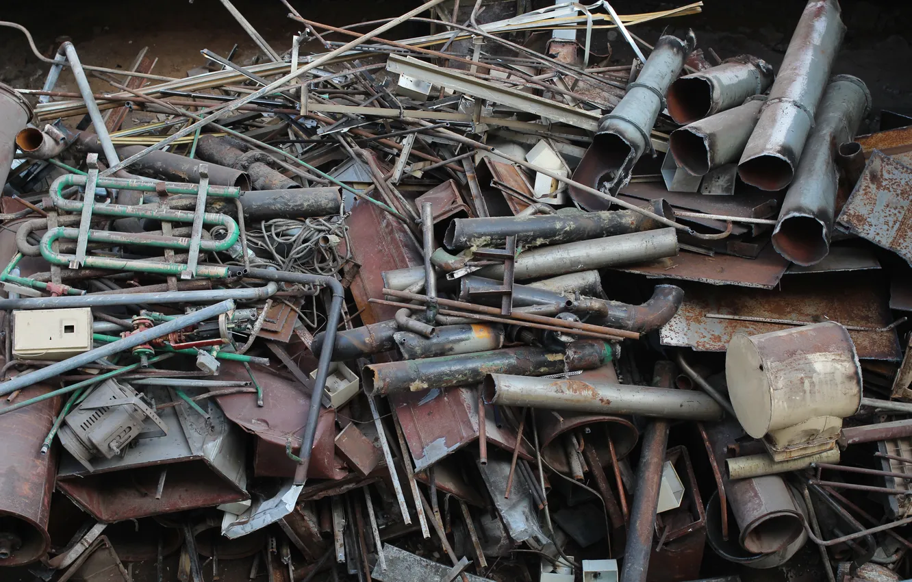 Фото обои металл, мусор, труба