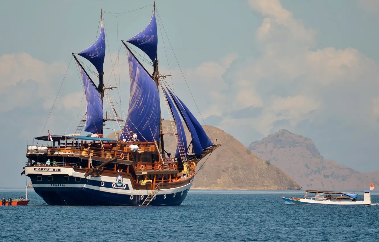 Фото обои океан, корабль, парусник, Индонезия, круизное судно, Surabaja, Komodo, Sea Safari-VII