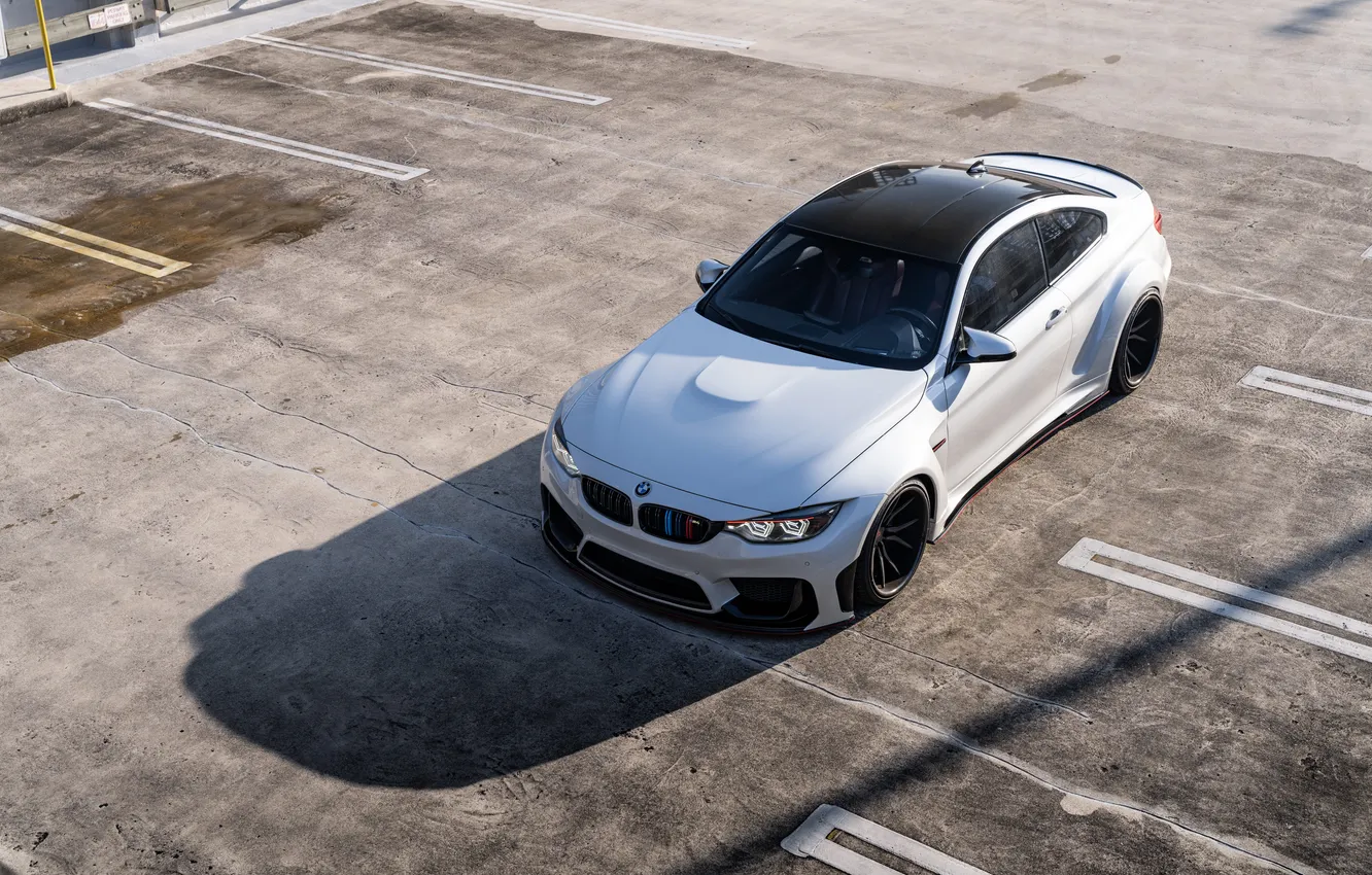 Фото обои BMW, F82