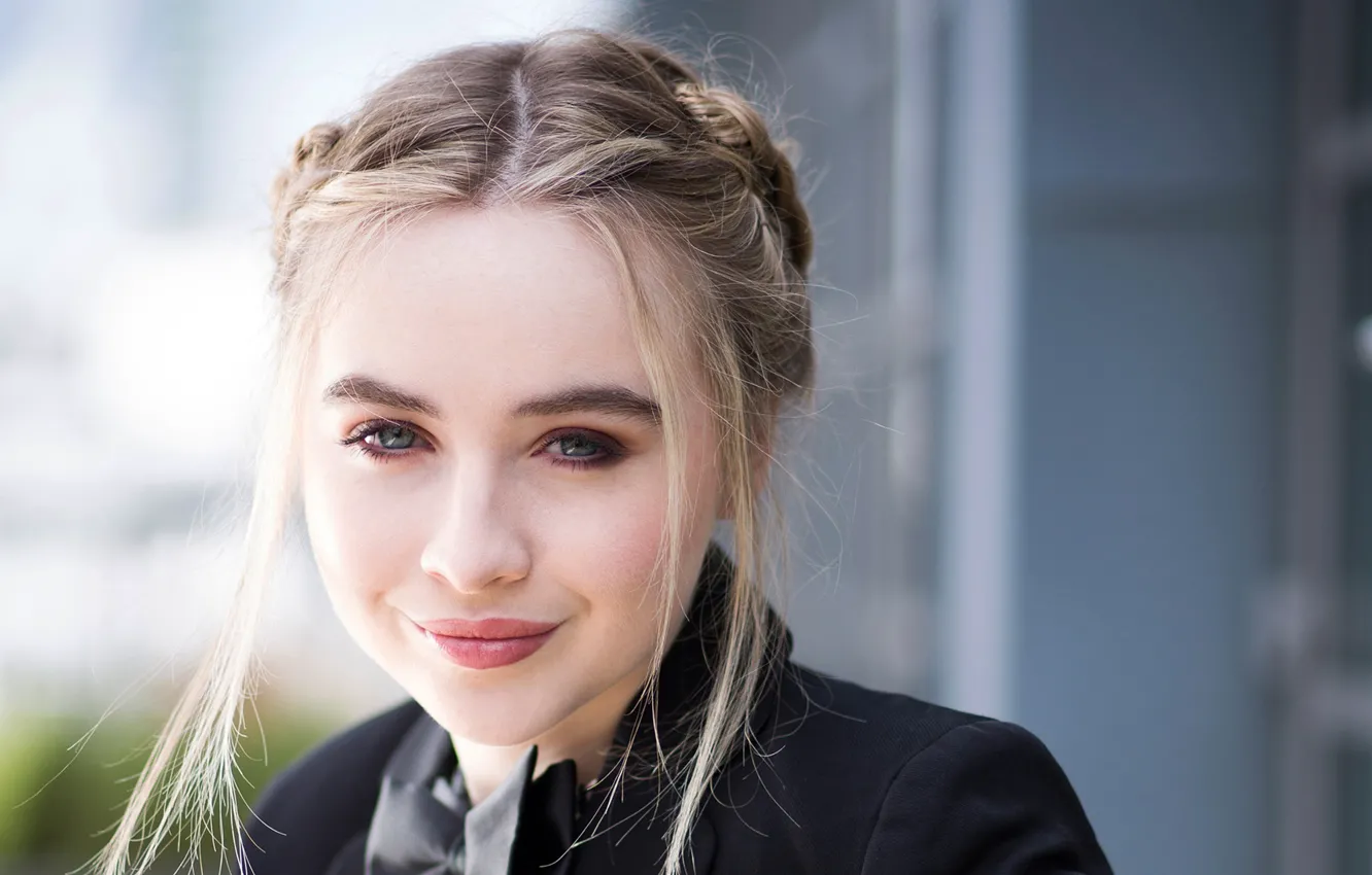 Фото обои взгляд, девушка, Sabrina Carpenter