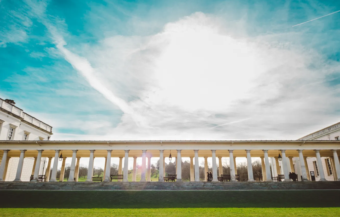 Фото обои небо, люди, колонны, колледж, Old Royal Naval College, Greenwich