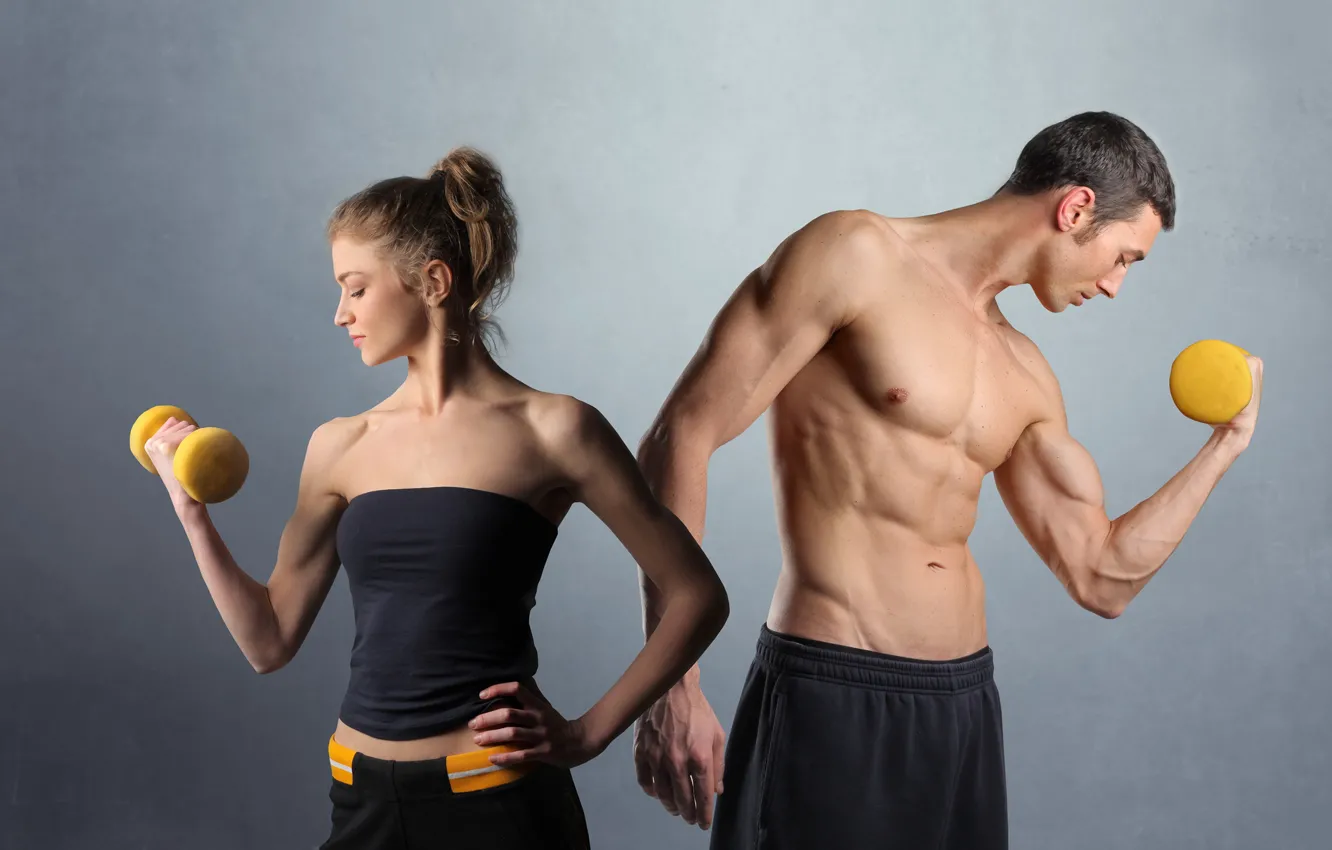 Фото обои девушка, мужчина, торс, мускулы, гантели