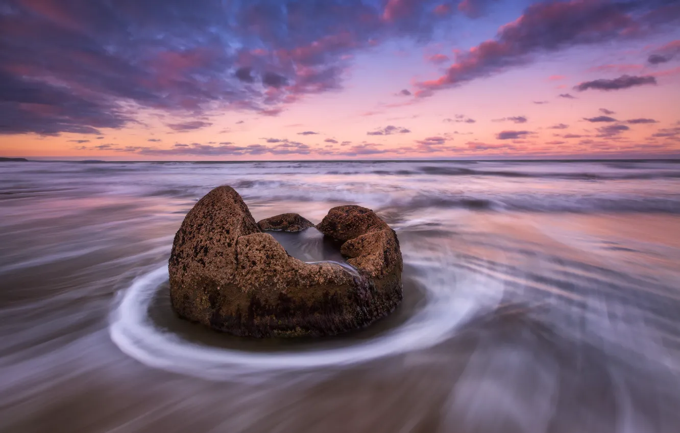 Фото обои море, пляж, небо, вода, облака, природа, океан, камень
