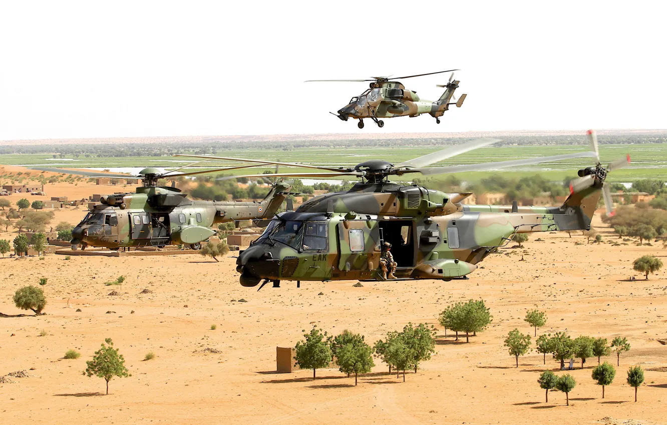 Фото обои Испания, Spain, Military helicopter, Airbus NH90, Военные вертолеты, Вертолеты NH90