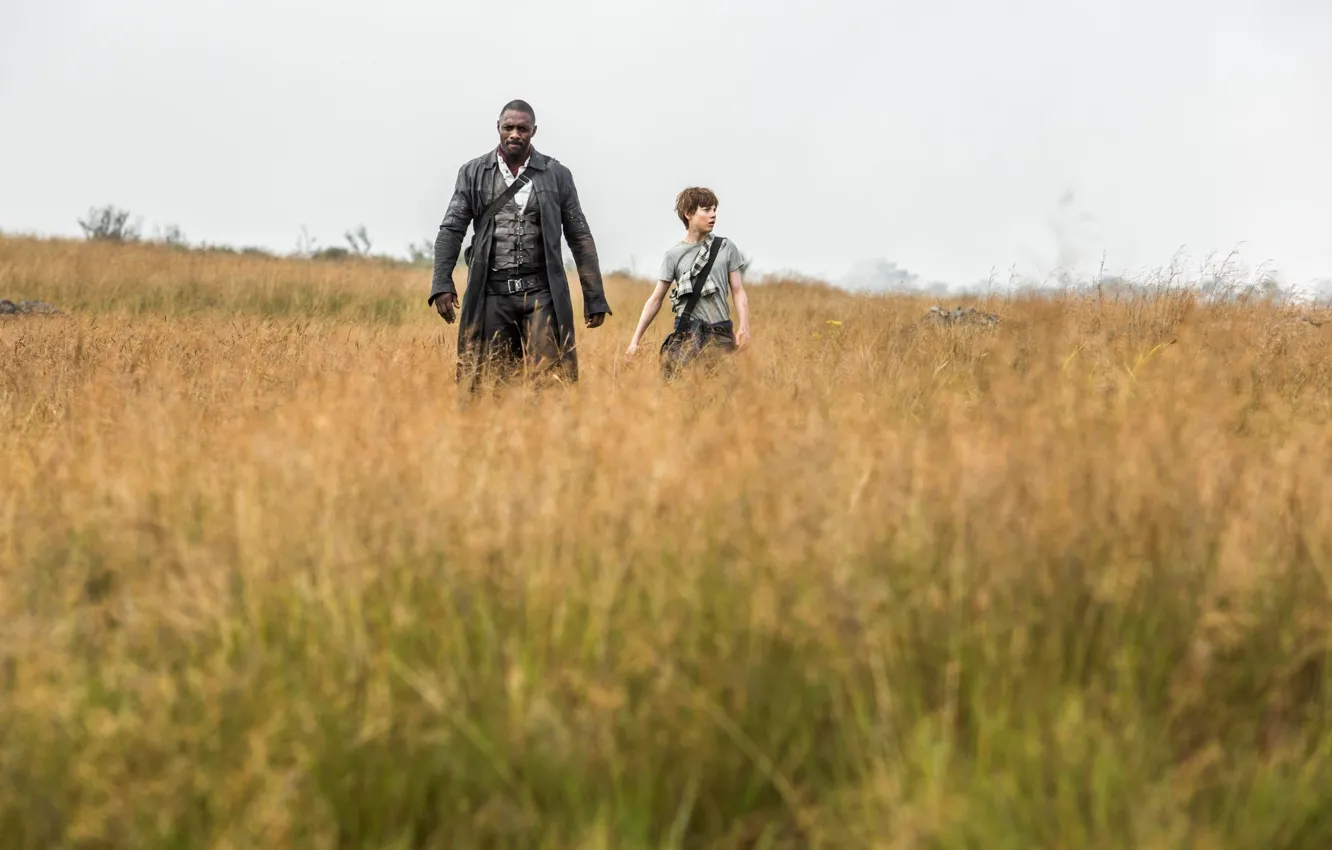 Фото обои grass, man, boy, Idris Elba, gunslinger, Stephen King, Roland Deschain, The Dark Tower