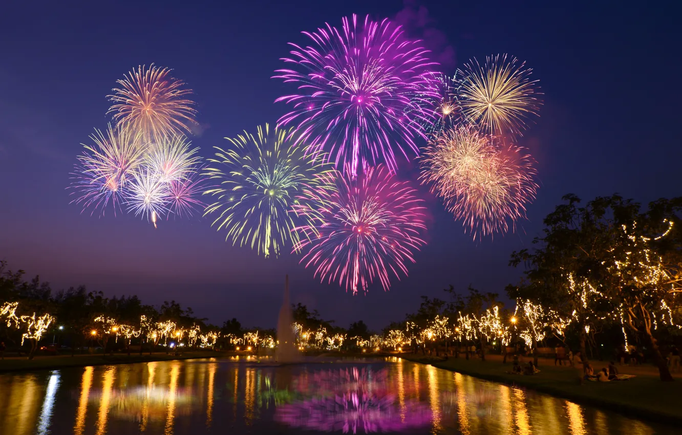 Фото обои ночь, огни, салют, colorful, Новый Год, happy, night, New Year
