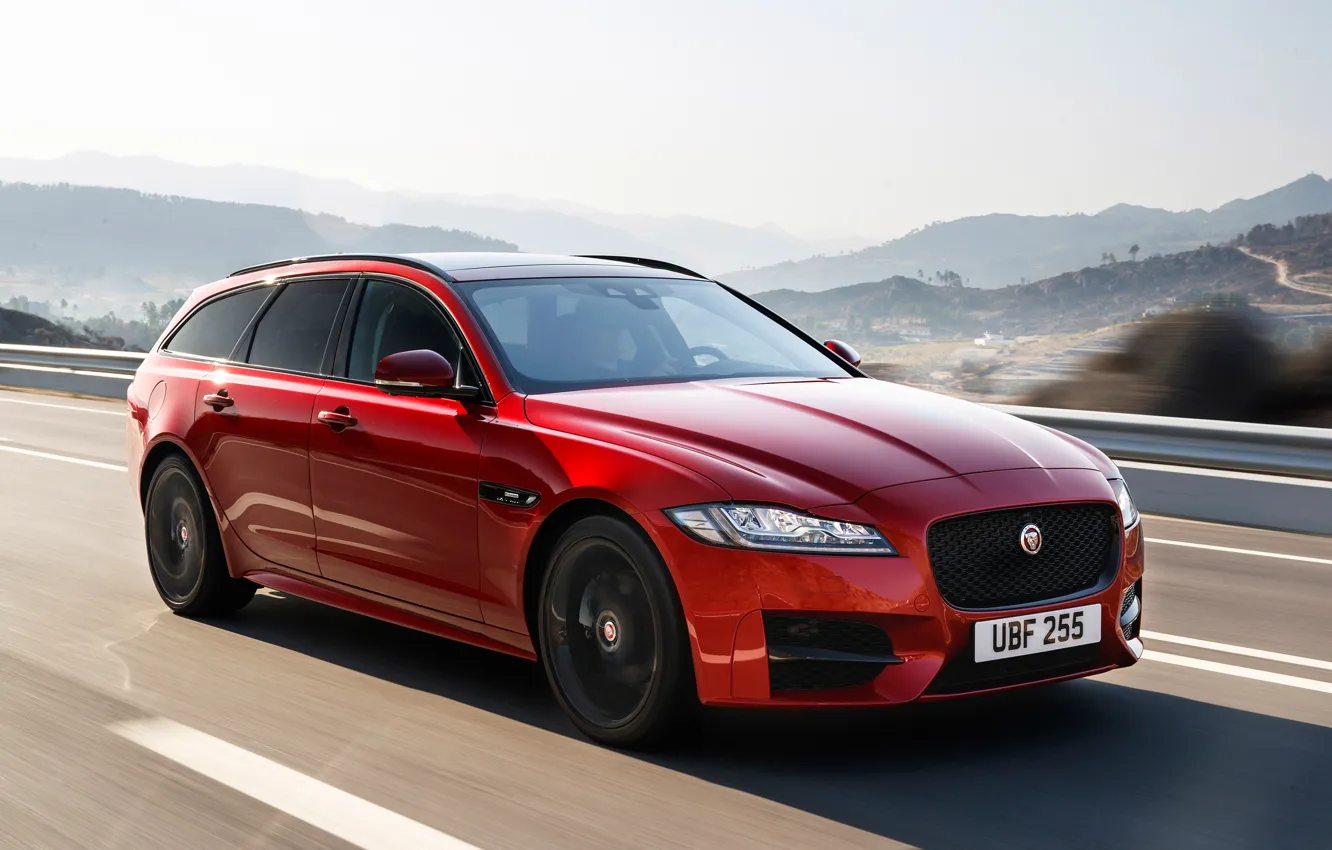 Фото обои скорость, Jaguar, универсал, Sportbrake, 2017, Jaguar XF, R-Sport