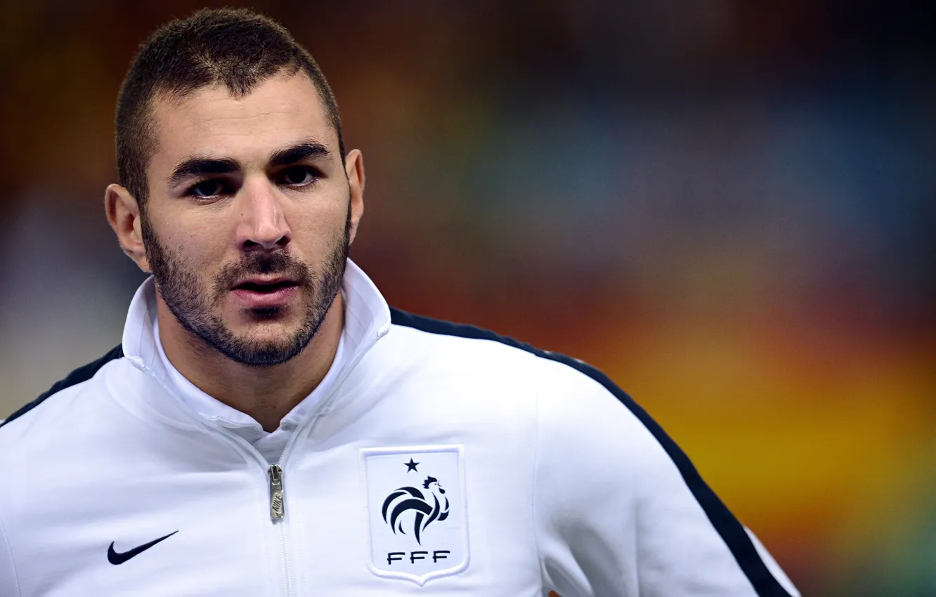 Фото обои борода, франция, футболист, real madrid, реал мадрид, football, karim benzema, карим бензема