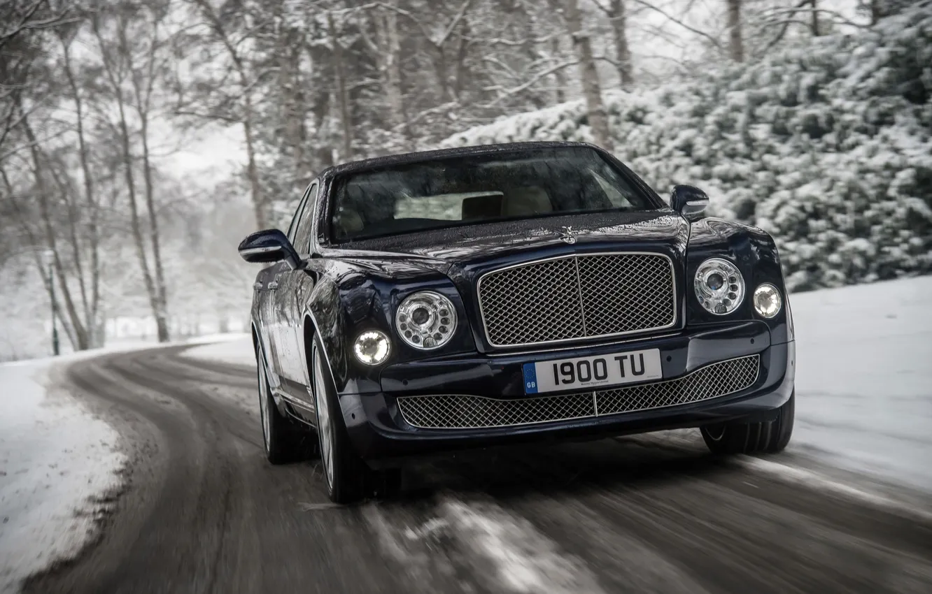 Фото обои Зима, Bentley, Синий, решетка, Фары, Автомобиль, Передок, В Движении