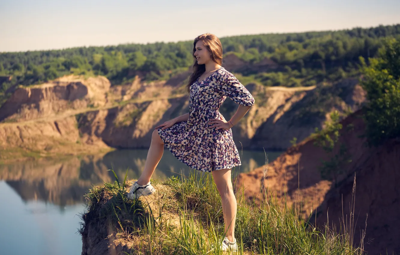 Фото обои dress, trees, nature, lake, model, women, brunette, sneakers