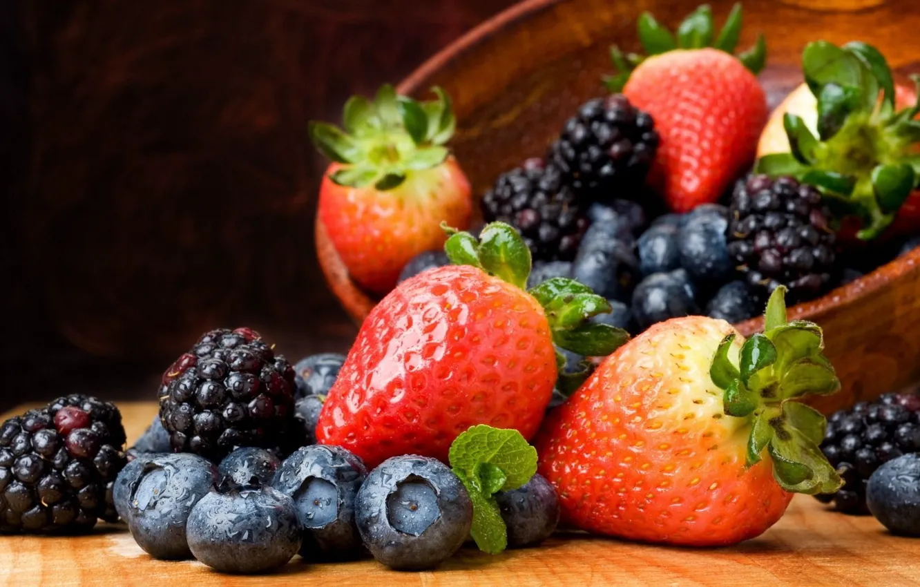 Фото обои ягоды, клубника, фрукты, натюрморт