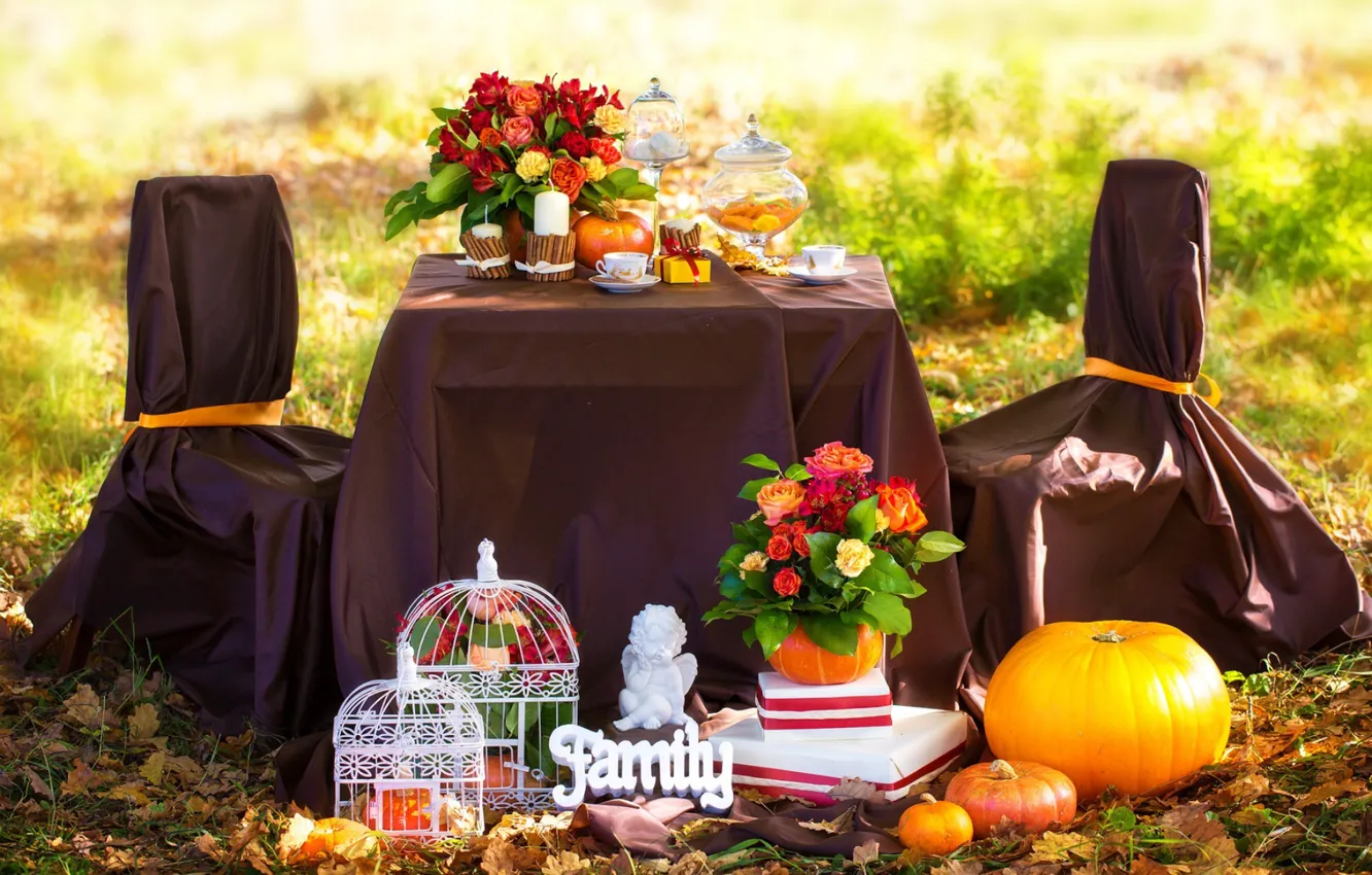 Фото обои осень, листья, цветы, кофе, розы, свечи, пикник, травы