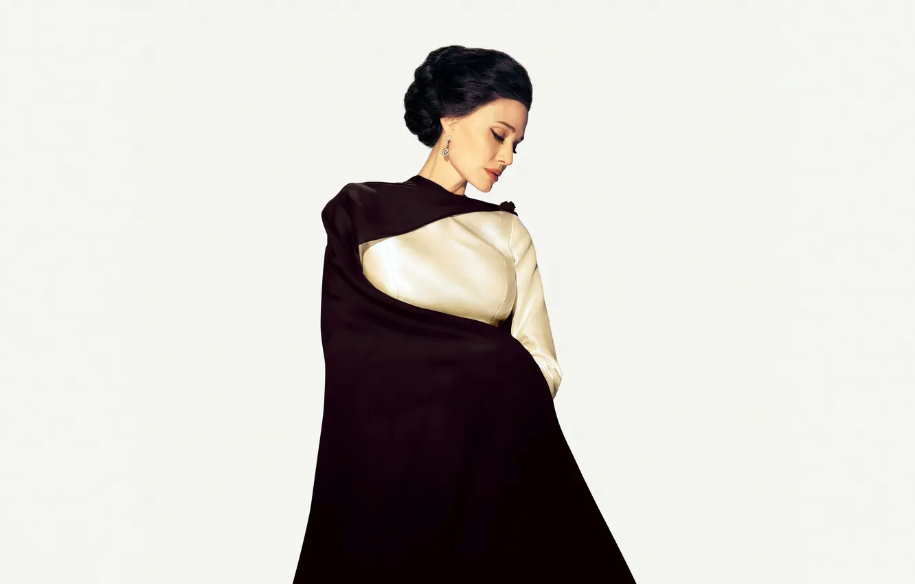 Фото обои платье, Анджелина Джоли, Angelina Jolie, прическа, белый фон, Мария, постер, Maria