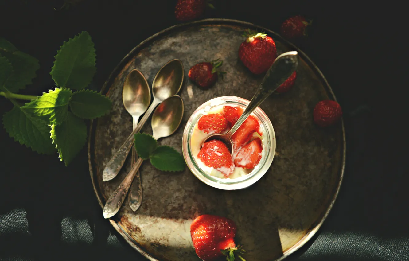 Фото обои Клубника, ложки, Strawberries