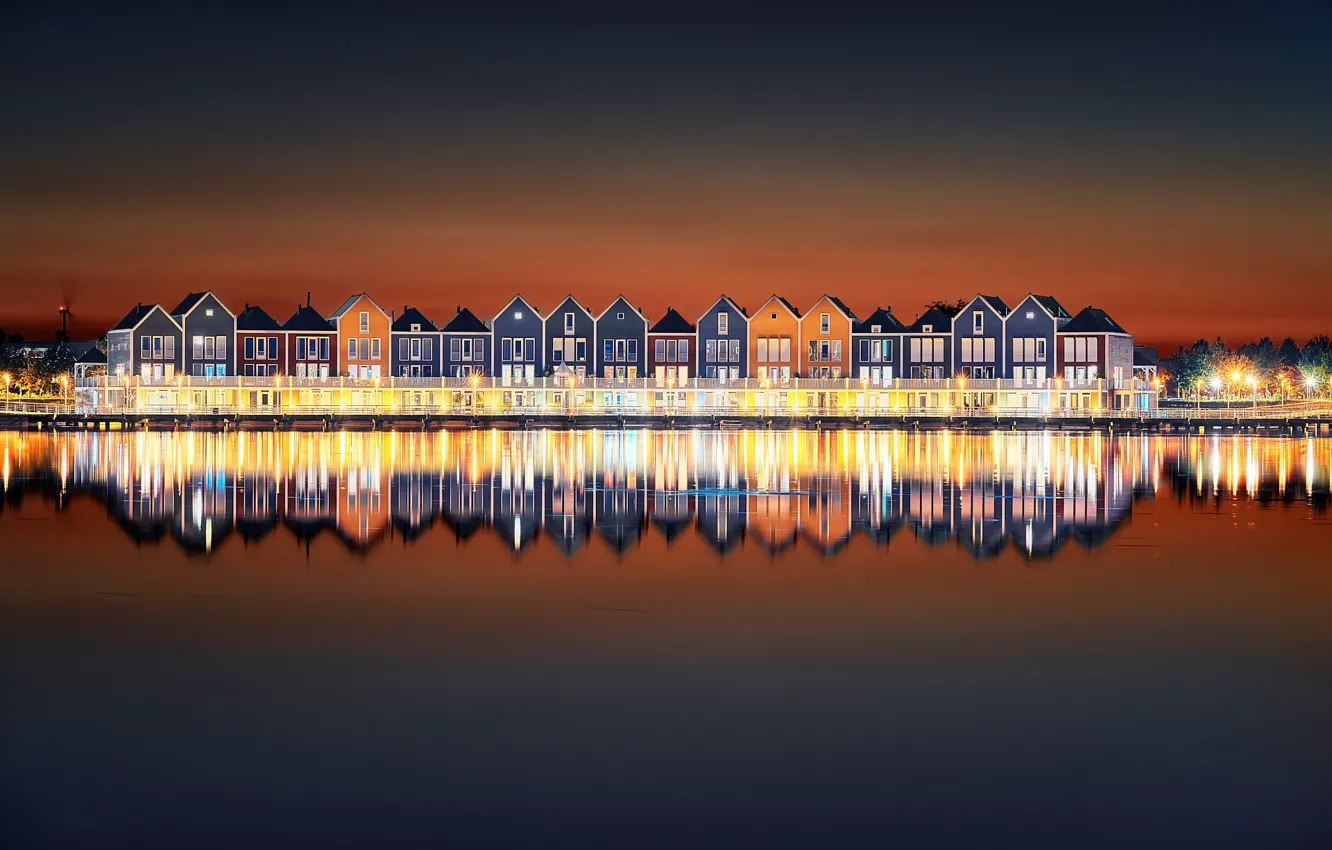 Фото обои ночь, огни, отражение, дома, Нидерланды, Хаутен