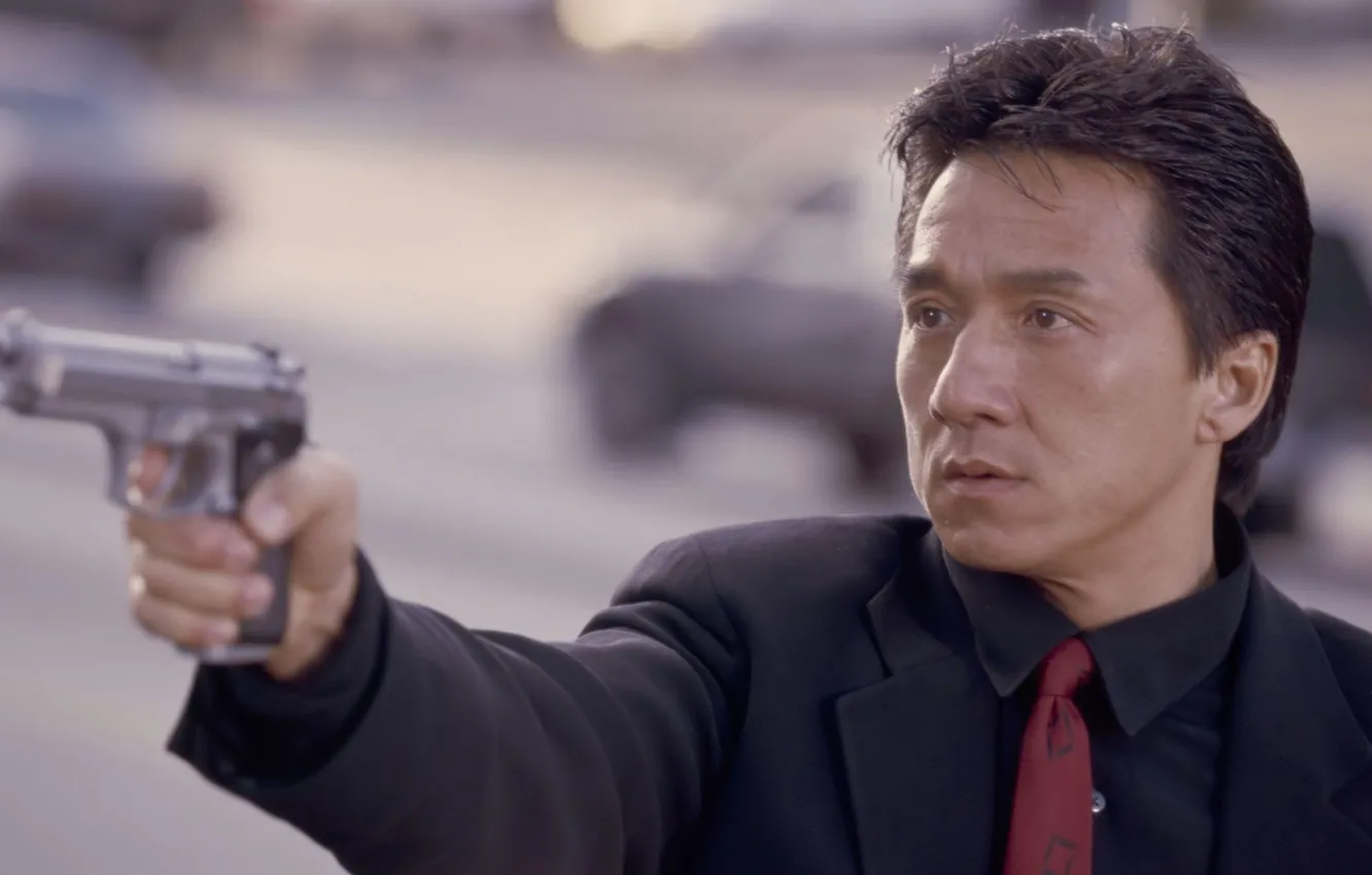 Фото обои пистолет, Jackie Chan, Час пик, Rush Hour, Chris Tucker