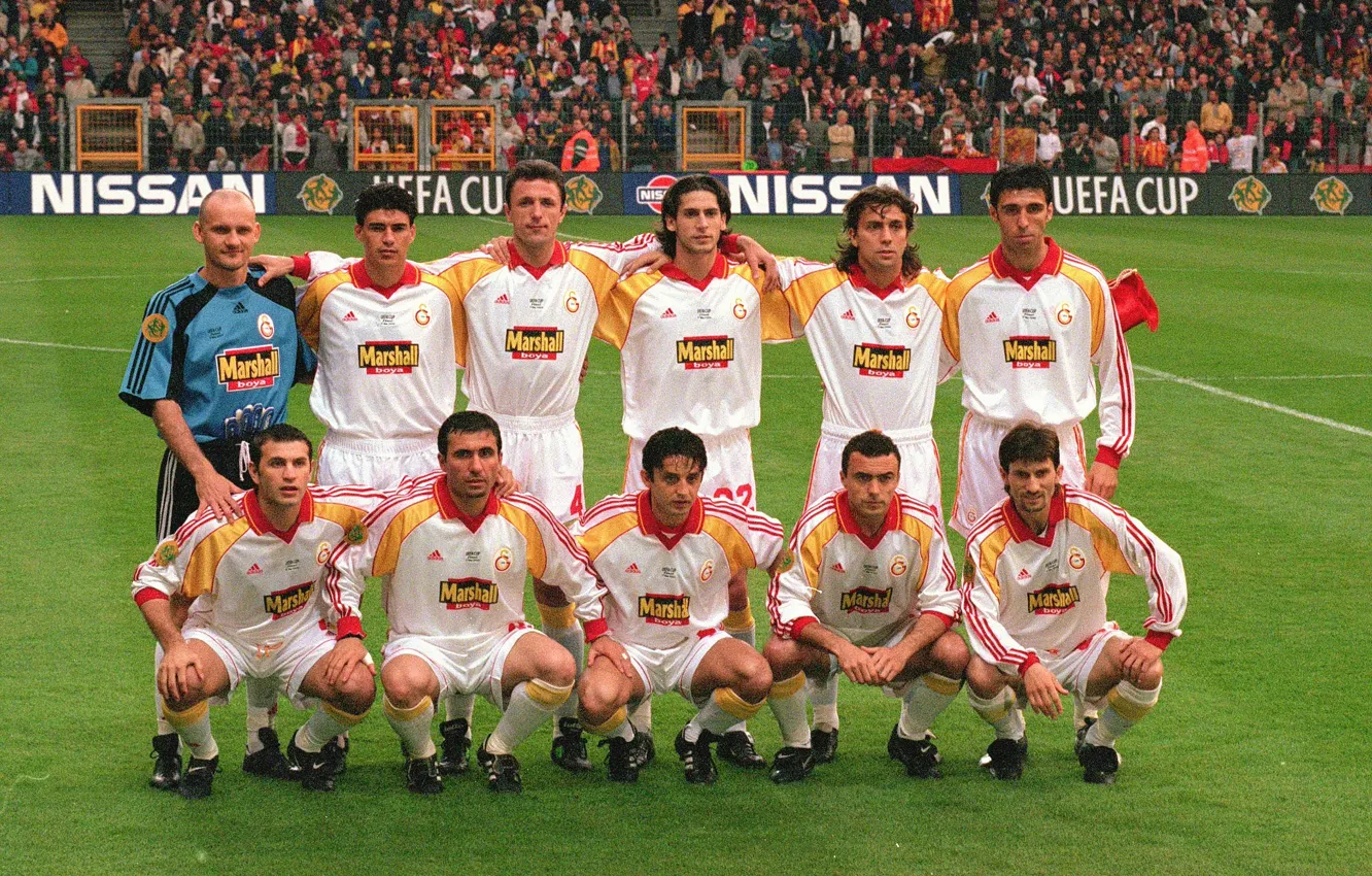 Фото обои arsenal, galatasaray, 1999-2000, uefa cup final