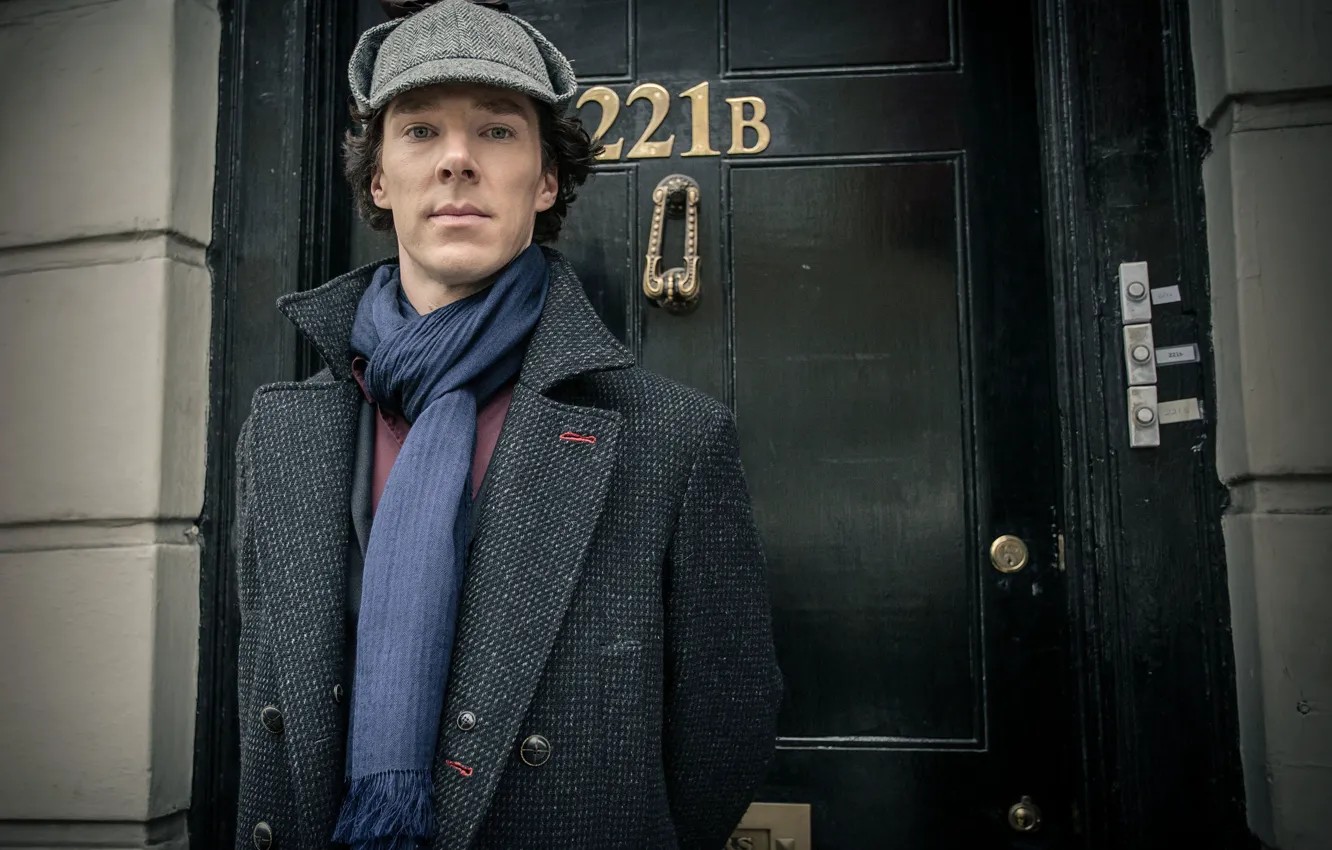 Фото обои дверь, Шерлок Холмс, Бенедикт Камбербэтч, Benedict Cumberbatch, Sherlock, Sherlock BBC, Sherlock Holmes, 221B Baker Street