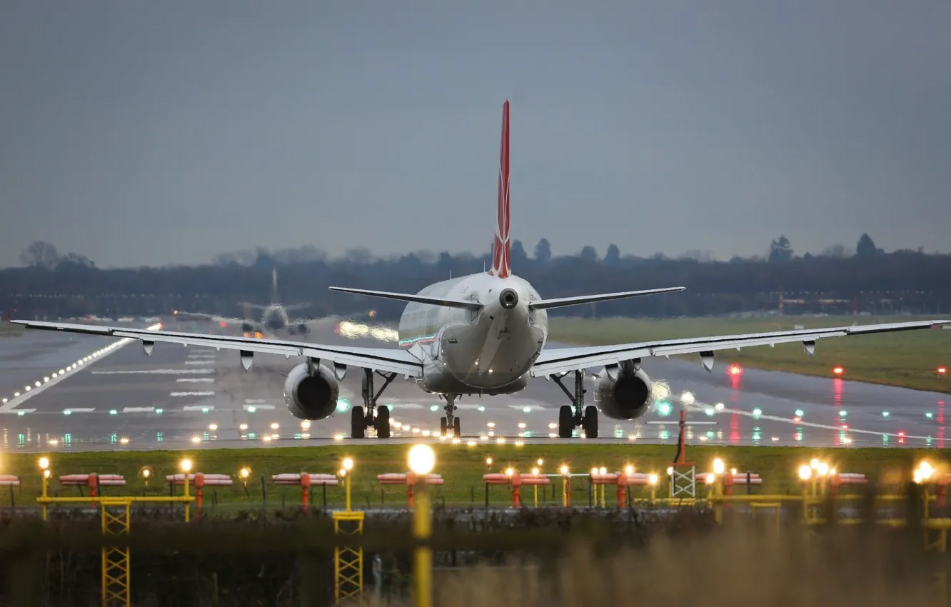 Фото обои полоса, Аэропорт, Взлёт, самолёт, посадка, взлётная, Пассажирский, Airbus