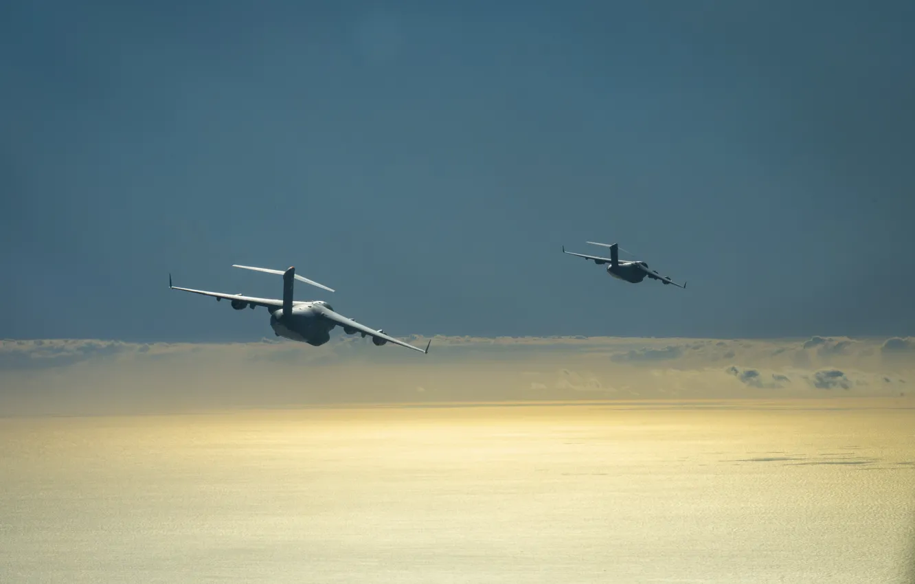 Фото обои ВВС США, Boeing C-17 Globemaster III, американский военно-транспортный самолёт