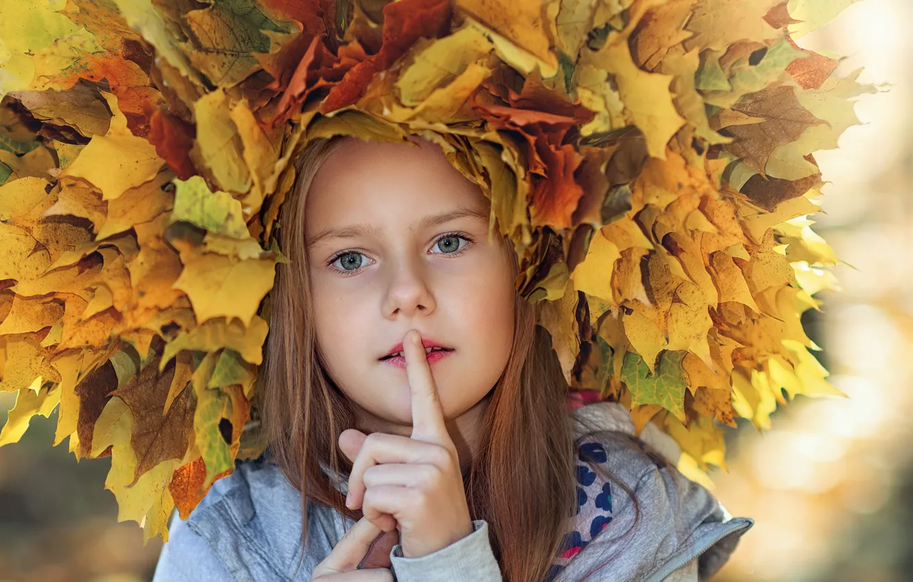 Фото обои осень, листья, портрет, девочка