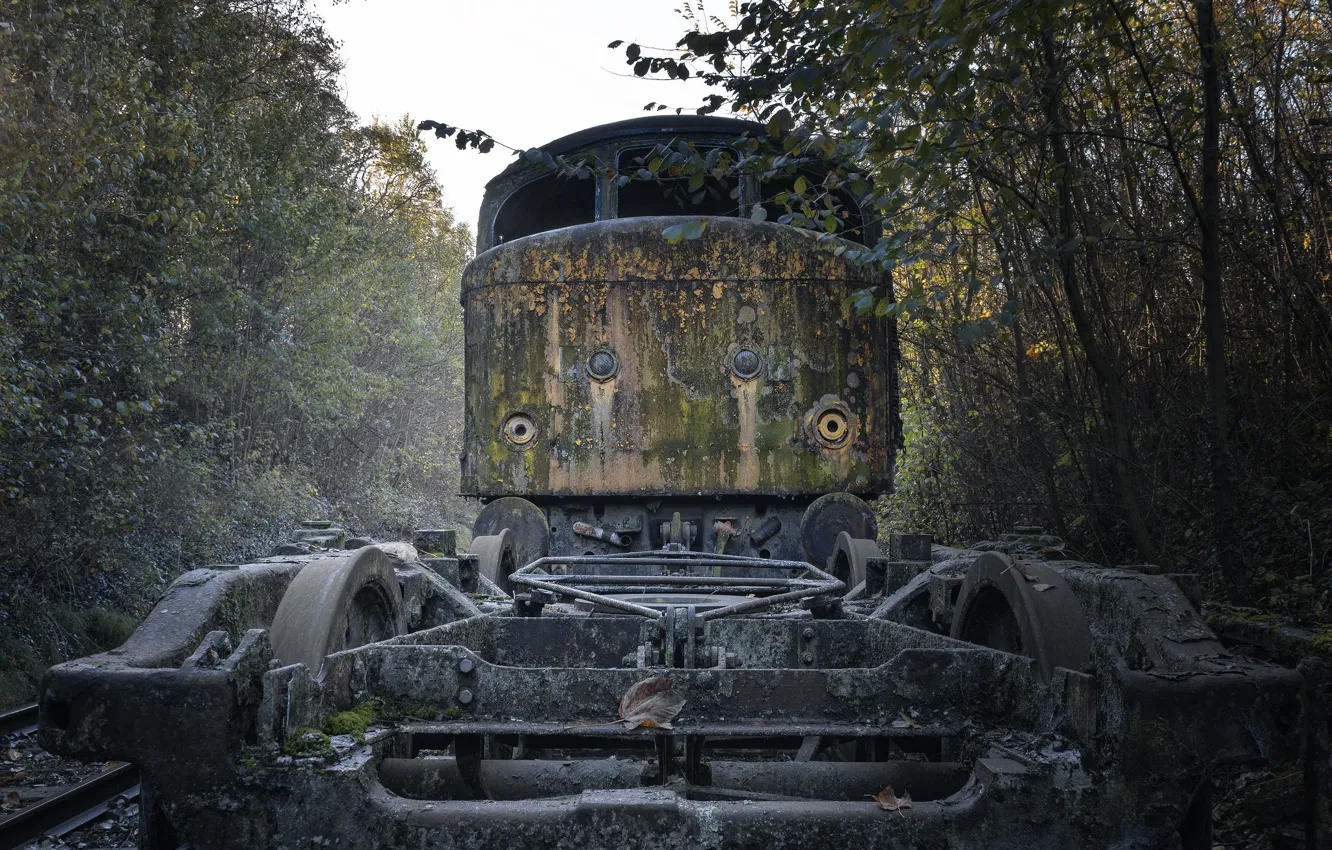 Фото обои локомотив, колёса, ж/д, Train Graveyard, A B R I D G E D