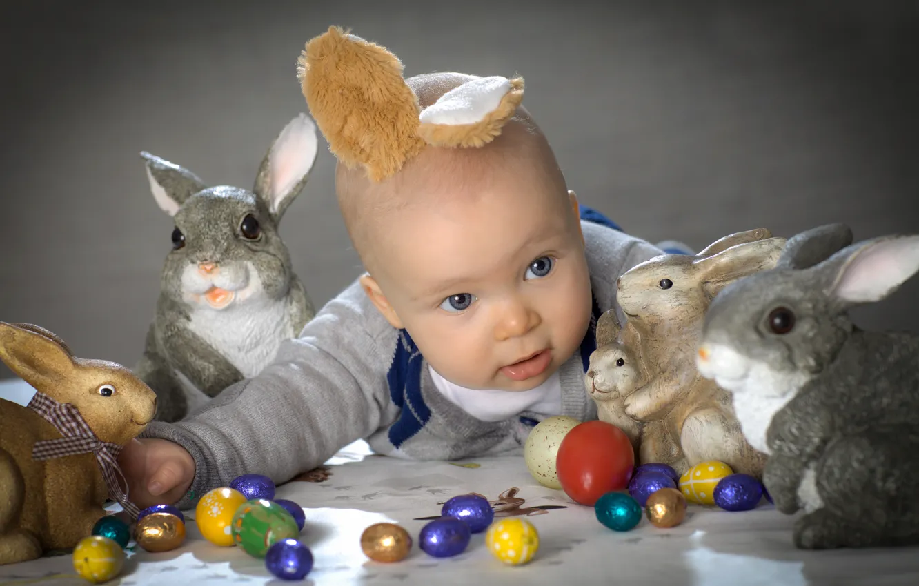 Фото обои пасха, кролики, зайцы, ушки, ребёнок, пасхальные яйца, Happy Easter