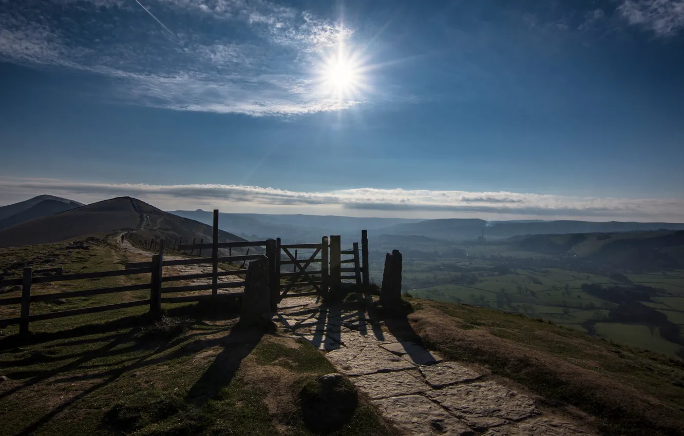 Фото обои солнце, забор, Англия, калитка, Peak District