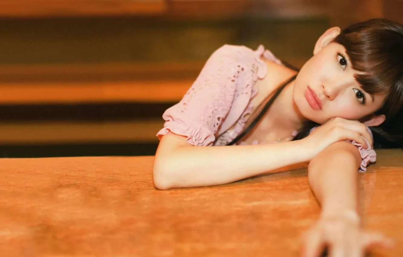 Фото обои sleep, asian, table, Kojima Haruna, AKB48