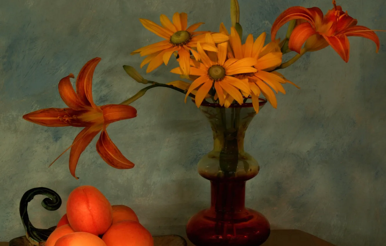 Фото обои букет, лепестки, ваза, натюрморт, абрикосы