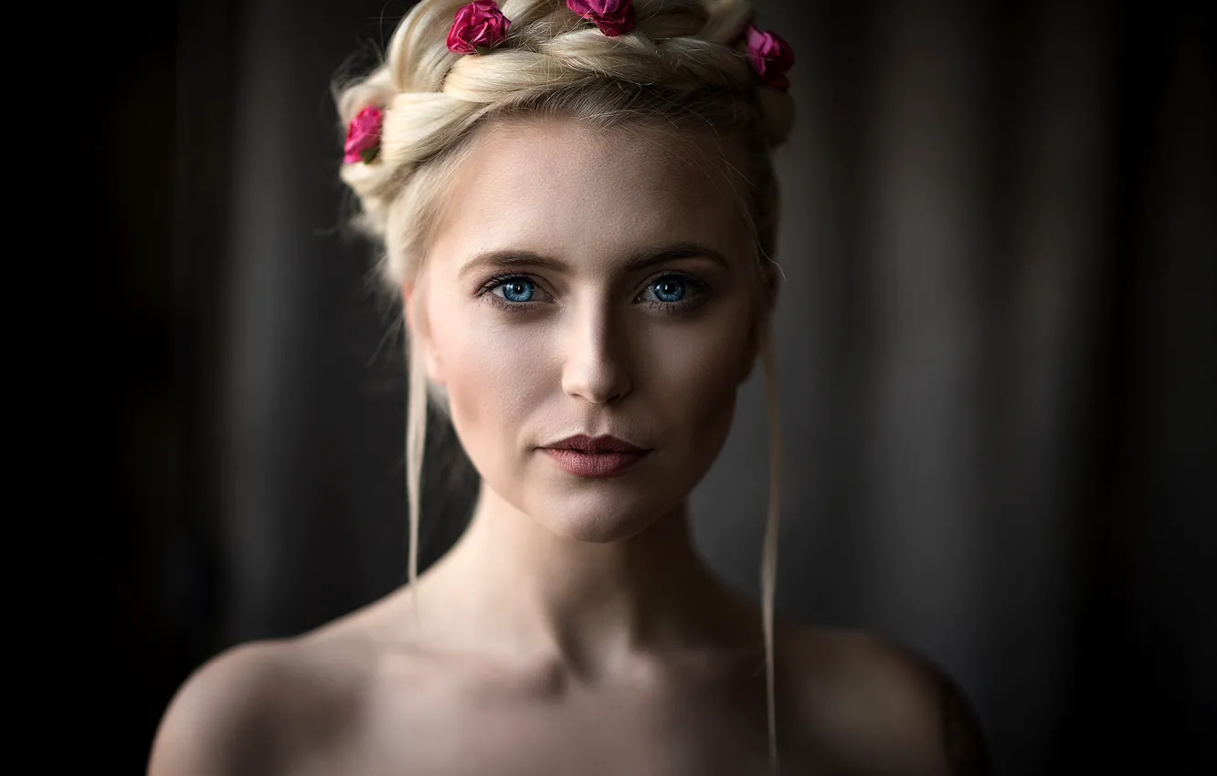 Фото обои взгляд, фон, модель, портрет, макияж, Alina, прическа, блондинка