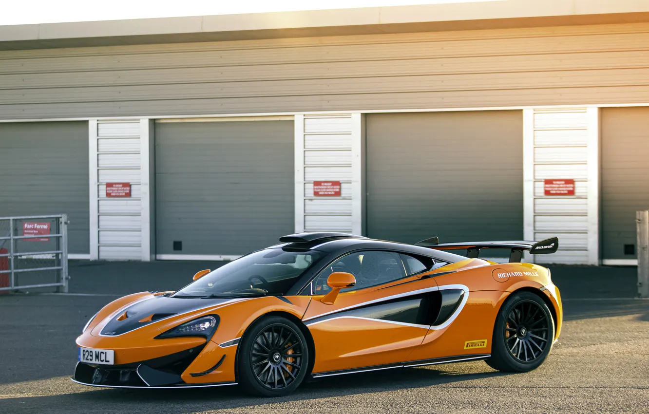 Фото обои купе, McLaren, суперкар, 2020, V8 twin-turbo, 620R, 620 л.с., 3.8 л.