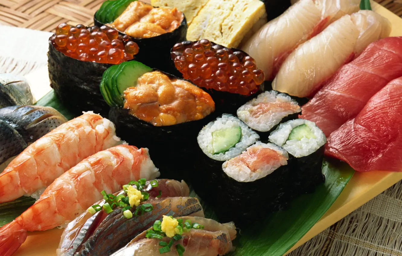 Фото обои еда, рыба, икра, блюдо, роллы, креветки, морепродукты