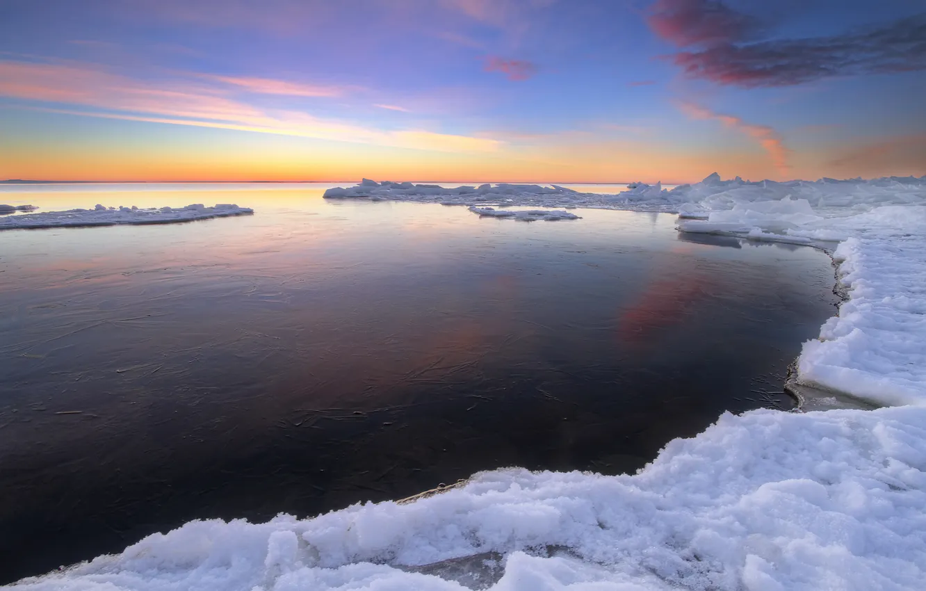 Фото обои лед, зима, озеро, рассвет