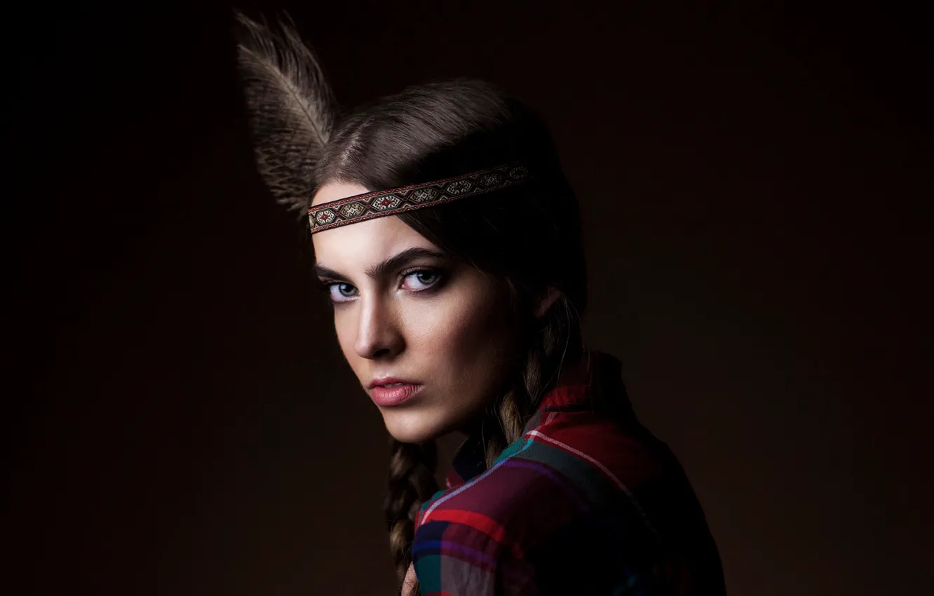 Фото обои портрет, girl, fashion, studio, style, eyes, brown, eagle