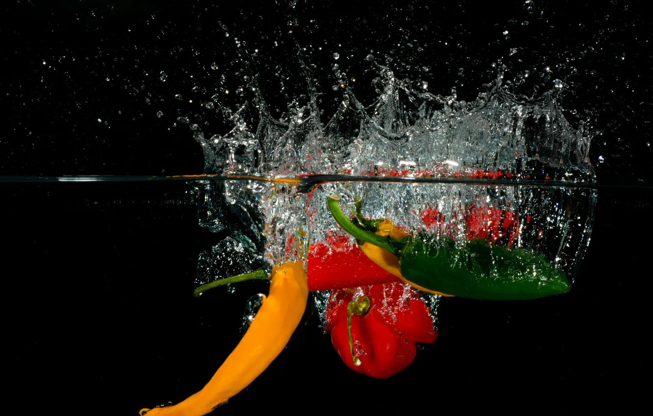 Фото обои вода, пузыри, перец, овощи