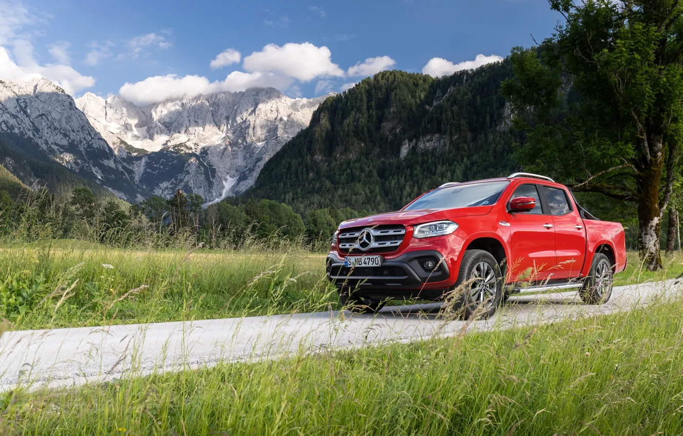 Фото обои горы, красный, Mercedes-Benz, пикап, 2018, X-Class