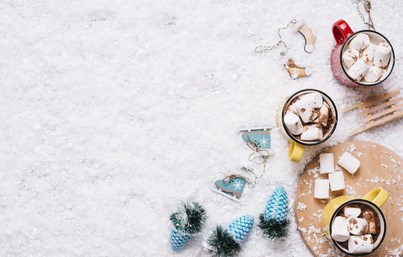 Фото обои снег, праздник, новый год, санки, шишки, Snow, коньки, декор