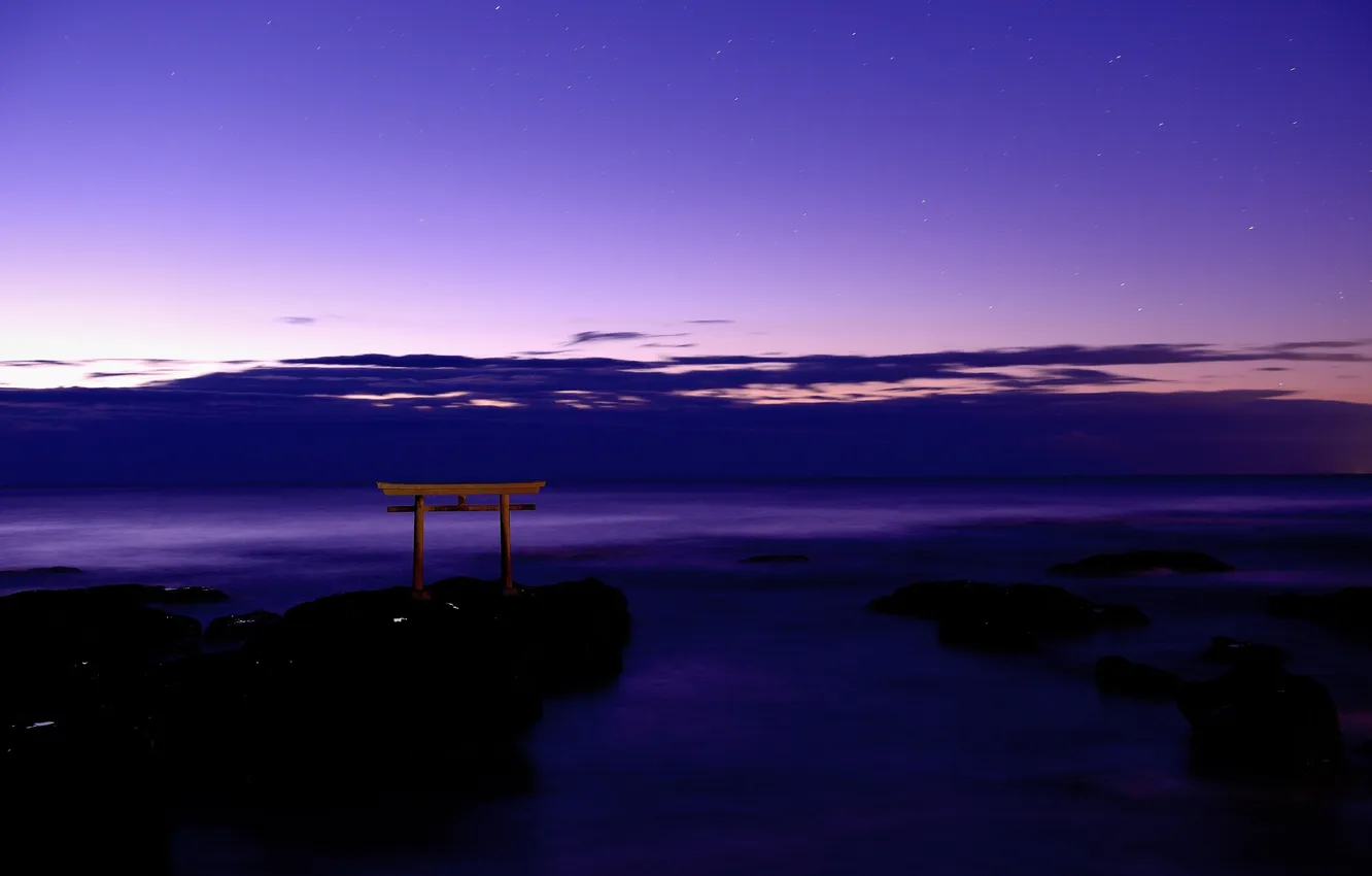 Фото обои небо, облака, океан, ворота, Япония, Japan, тории