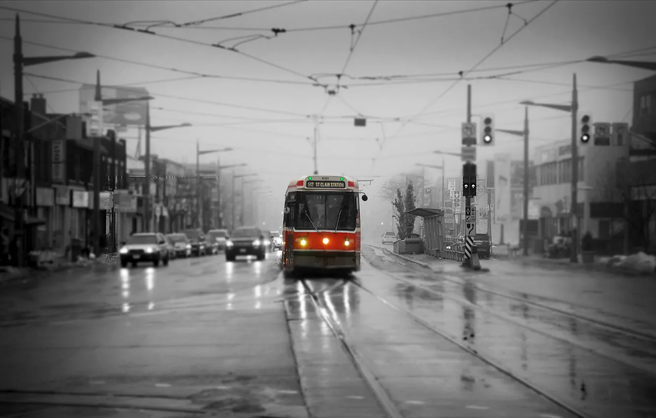 Фото обои Toronto, Streetcar, St. Claire and Bathurst
