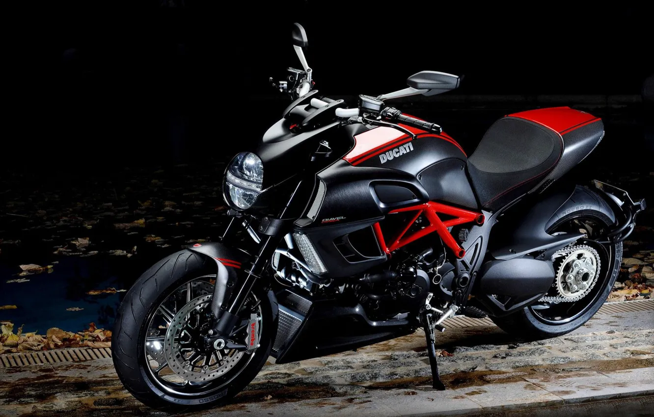 Фото обои Мотоцикл, тёмный фон, Ducati Diavel, $25000