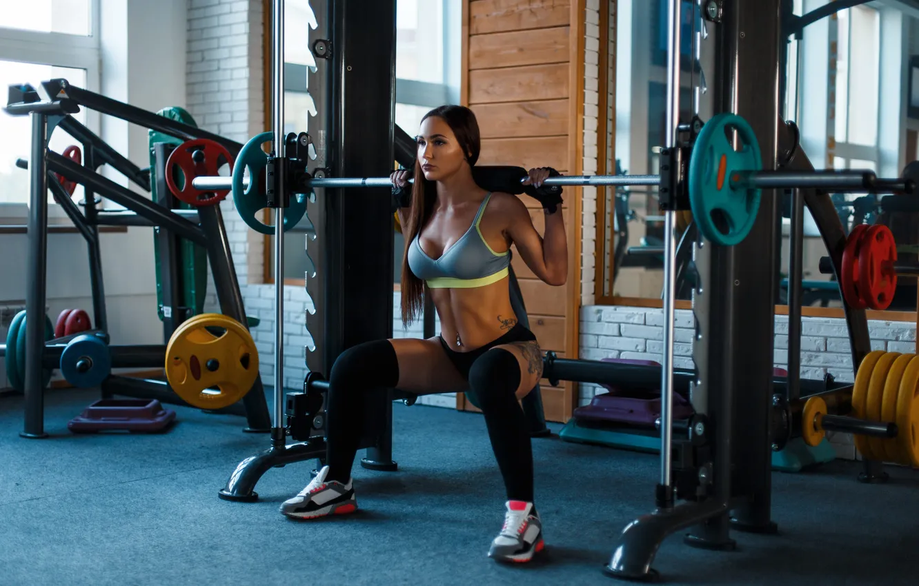 Фото обои girl, sports, gym, barbell, exercise equipment