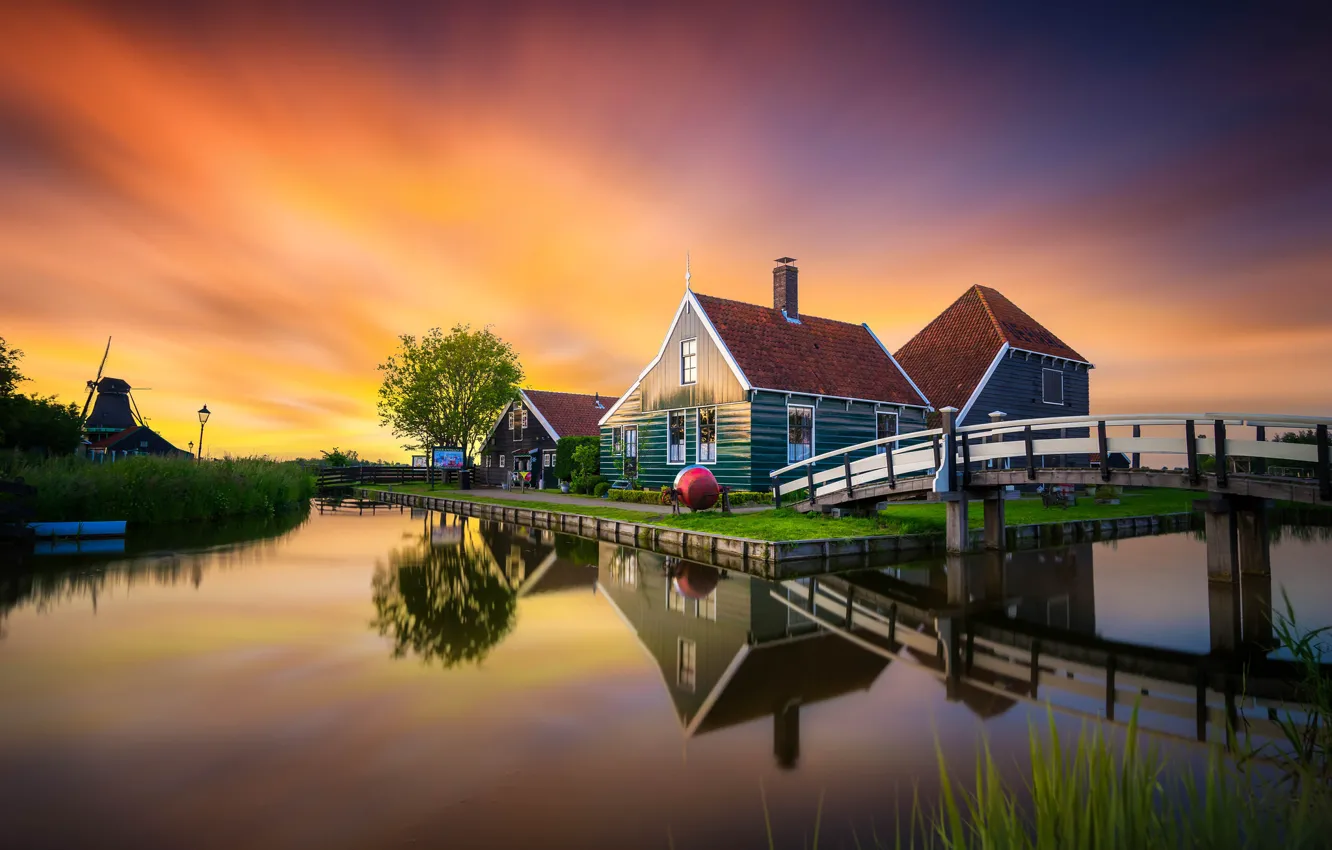 Фото обои закат, мост, отражение, дома, мельница, канал, музей, Нидерланды