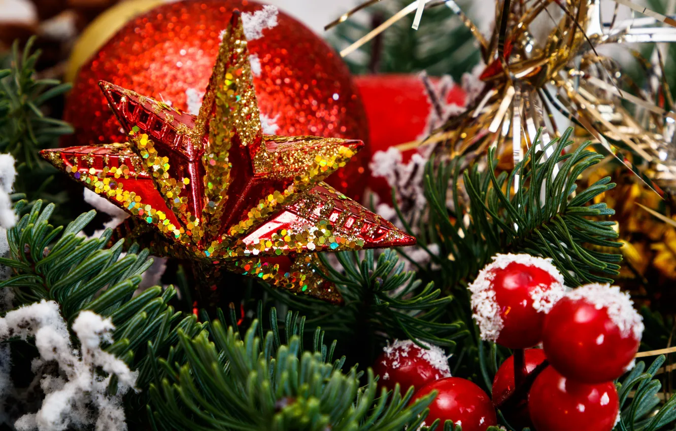 Фото обои зима, ветки, ягоды, праздник, звезда, шарик, Рождество, красные