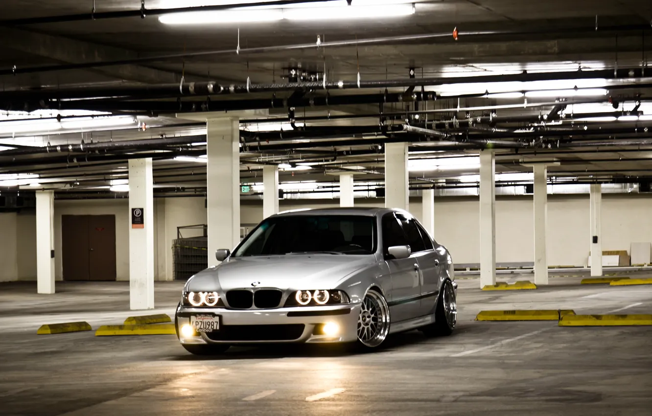 Фото обои bmw, parking, e39